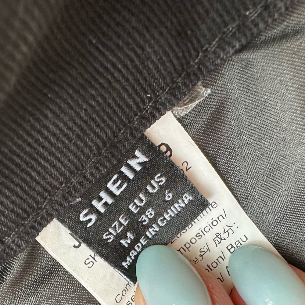 High Waist Denim Shorts - Picture 5 of 5